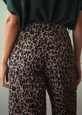 Wid leg cropped trousers in leopard print