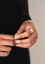 Gold hammered chunky ring