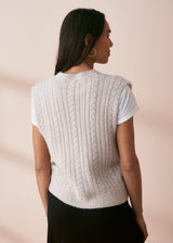 Sleeveless cable knit waistcoat
