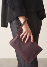 SELAH CLUTCH BAG - BORDEAUX