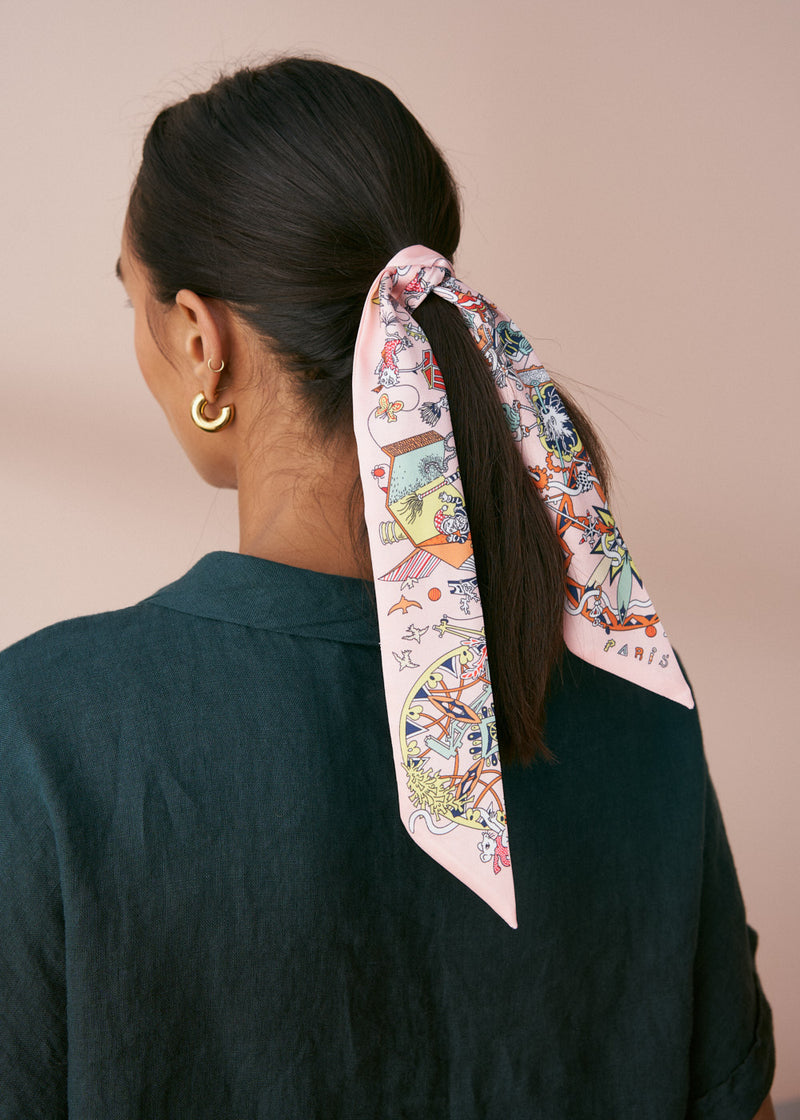 Pale pink illustrated neck tie