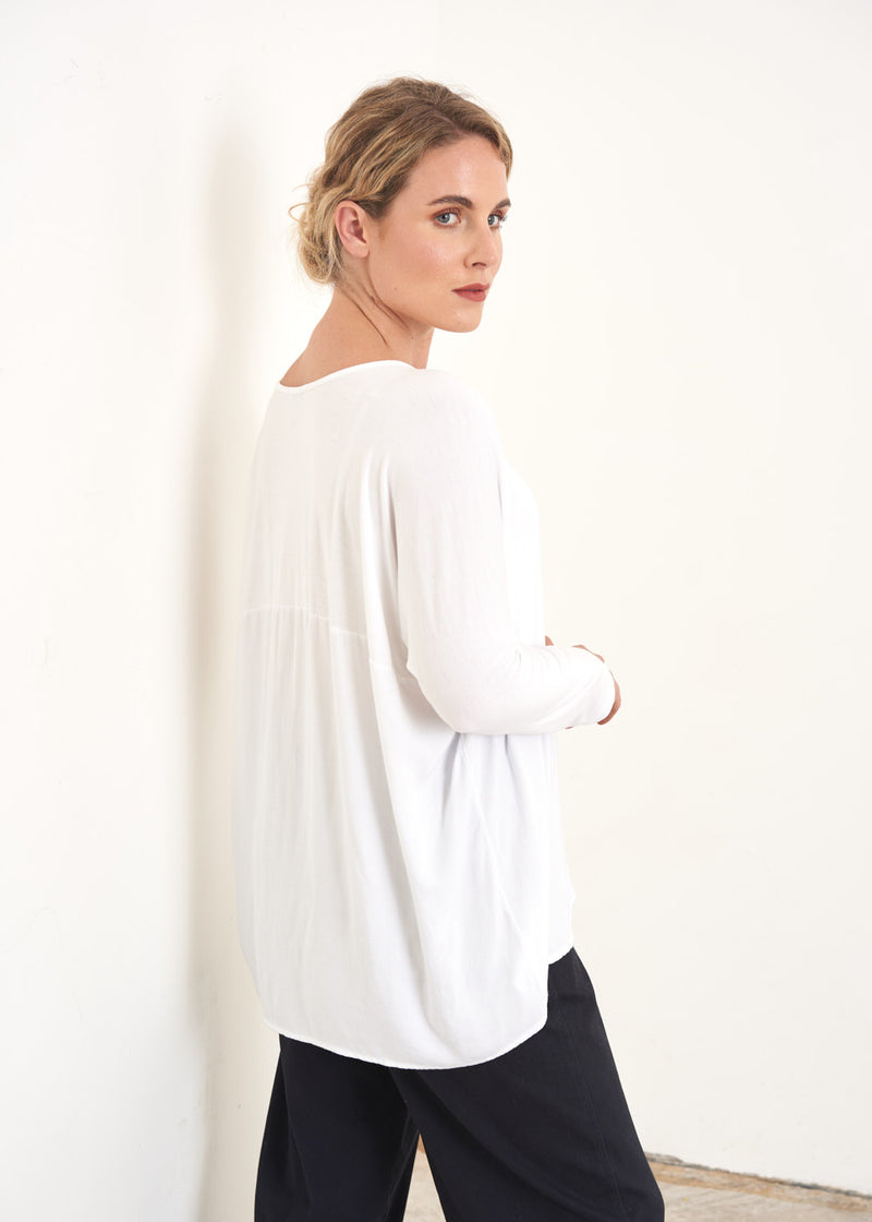 White jersey long sleeve top