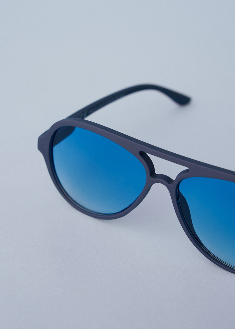 Oversized aviator sunglasses with blue frames