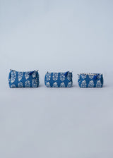 ANIKA WASH BAG - BLUE FLORAL