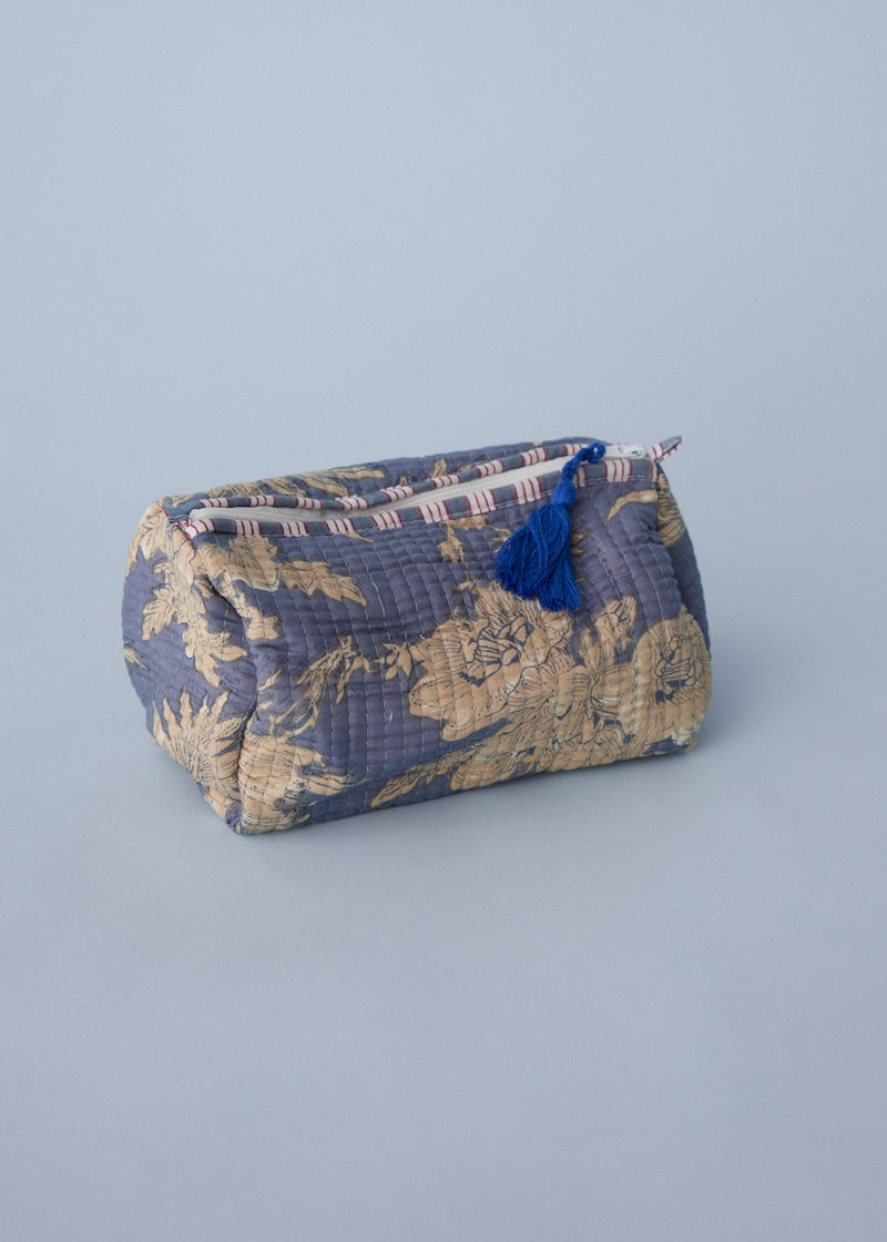 ANIKA WASH BAG - BLUE POSIE