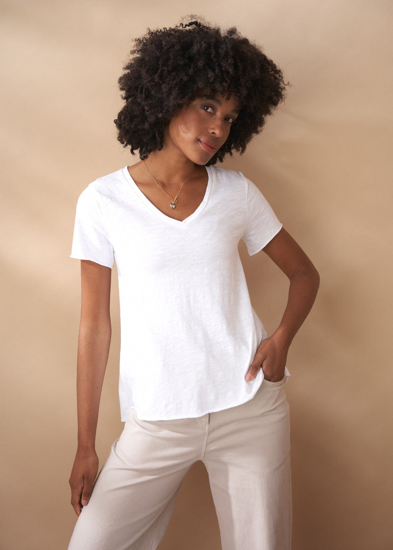 White v-neck cotton t-shirt