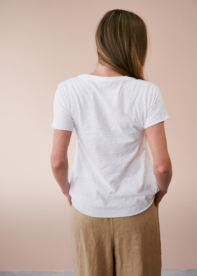 White v-neck cotton t-shirt