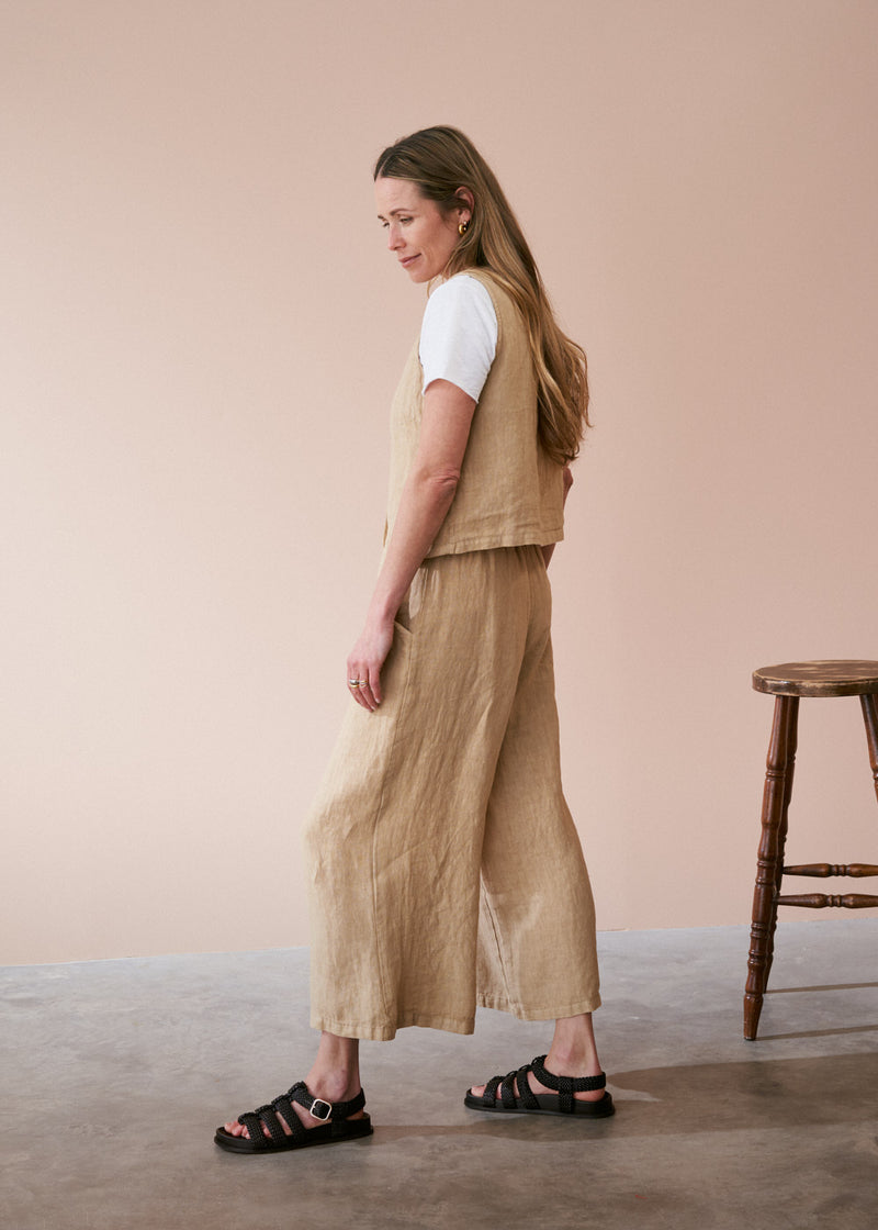 Oatmeal yellow relaxed linen waistcoat