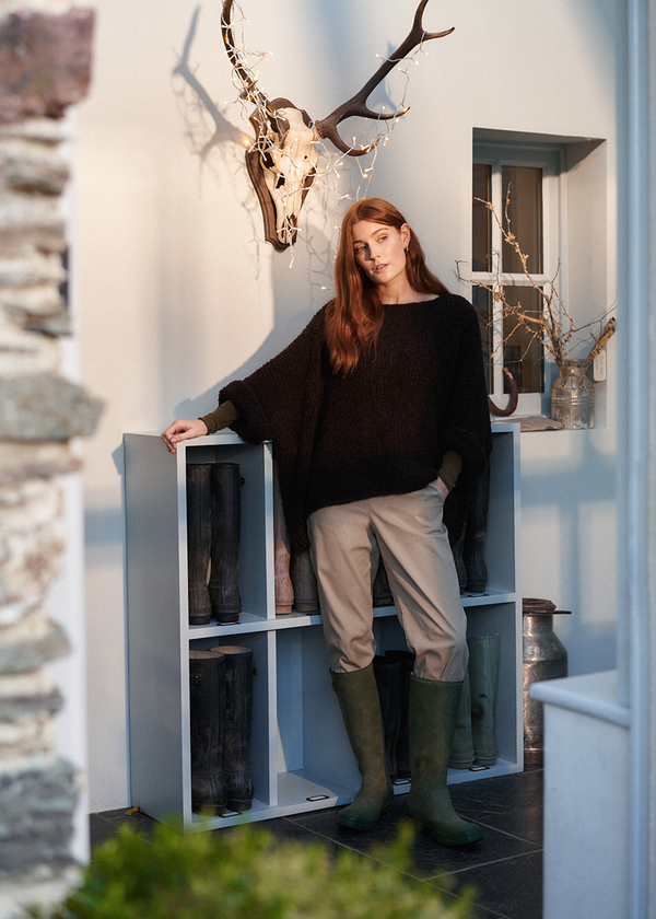 FIRA BOUCLE SWEATER - DARK BROWN