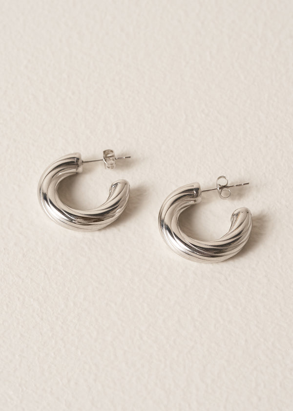 CORDELIA TWIST HOOP EARRINGS - SILVER