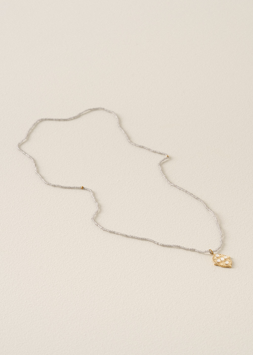 DENISE BEADED PENDANT NECKLACE - GREY