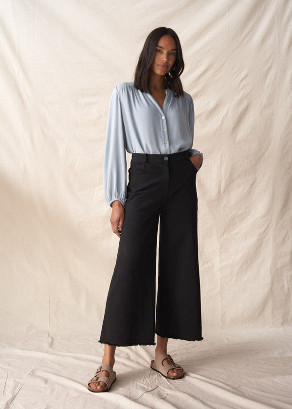 DUCHESS WIDE LEG CROPPED TROUSER - BLACK