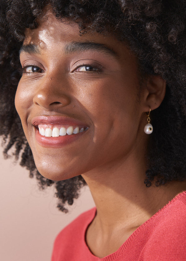 MAYA PEARL EARRINGS