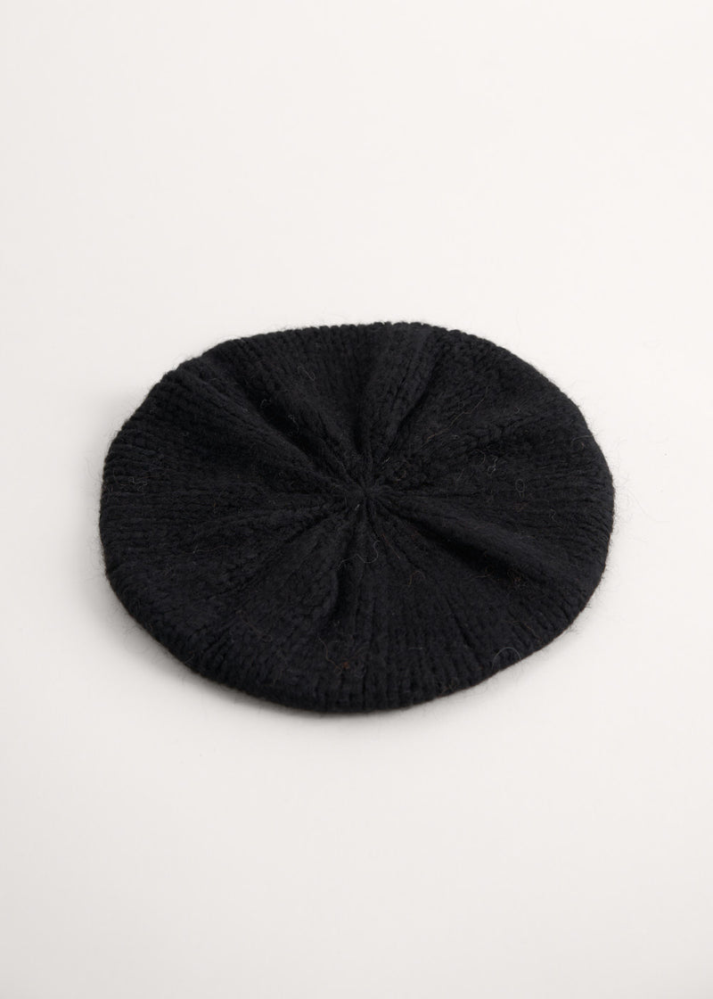 Black knitted beret
