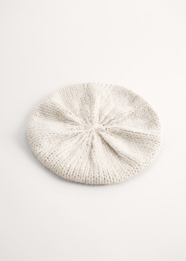 Off white knitted beret