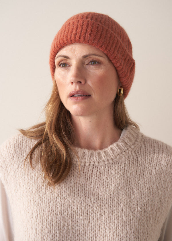 COLLEEN  RIBBED BEANIE HAT - TERRACOTTA