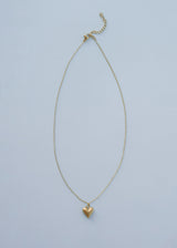 Gold heart pendant necklace