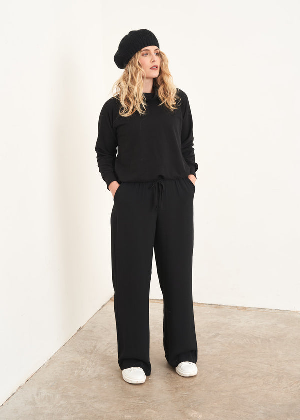 Black jersey sweatshirt