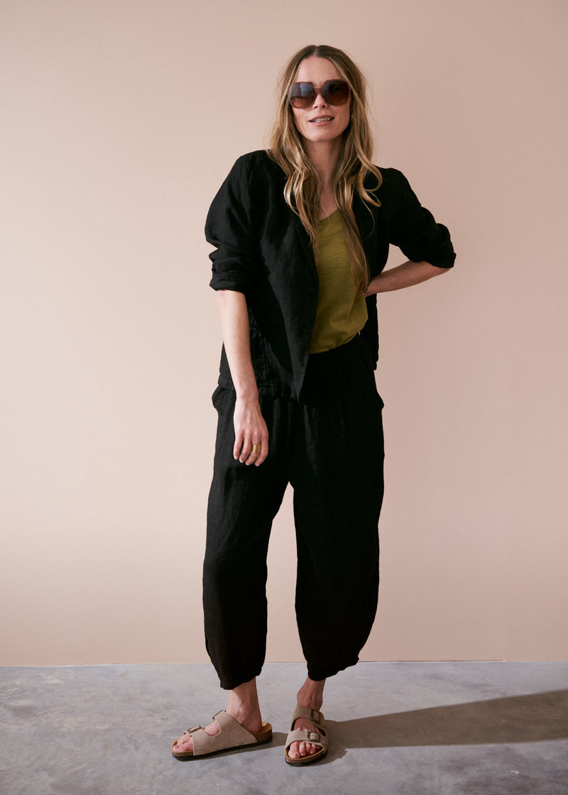 Black barrel leg linen trousers
