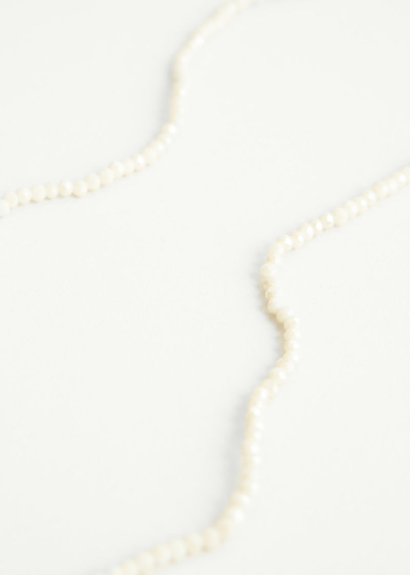 Oatmeal cream crystal necklace