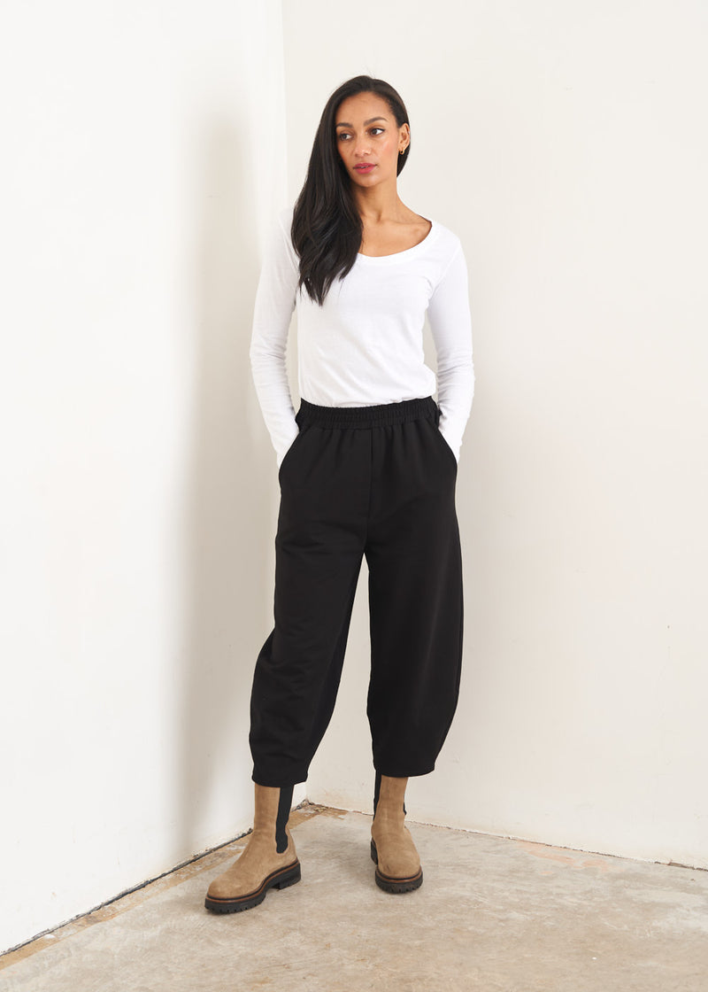 Black cropped jersey trousers
