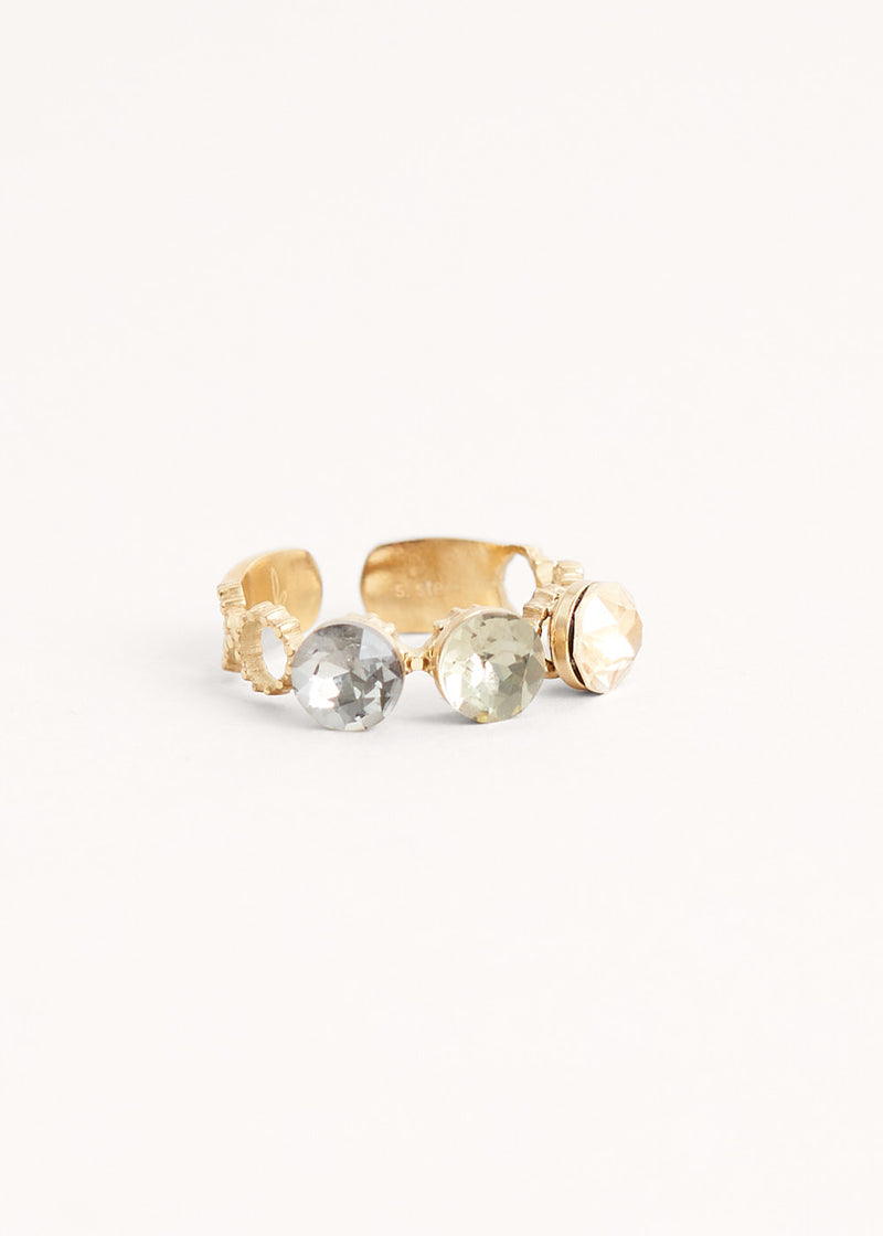 Multi crystal ring