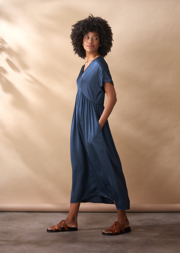 Dark blue satin dress with pockets