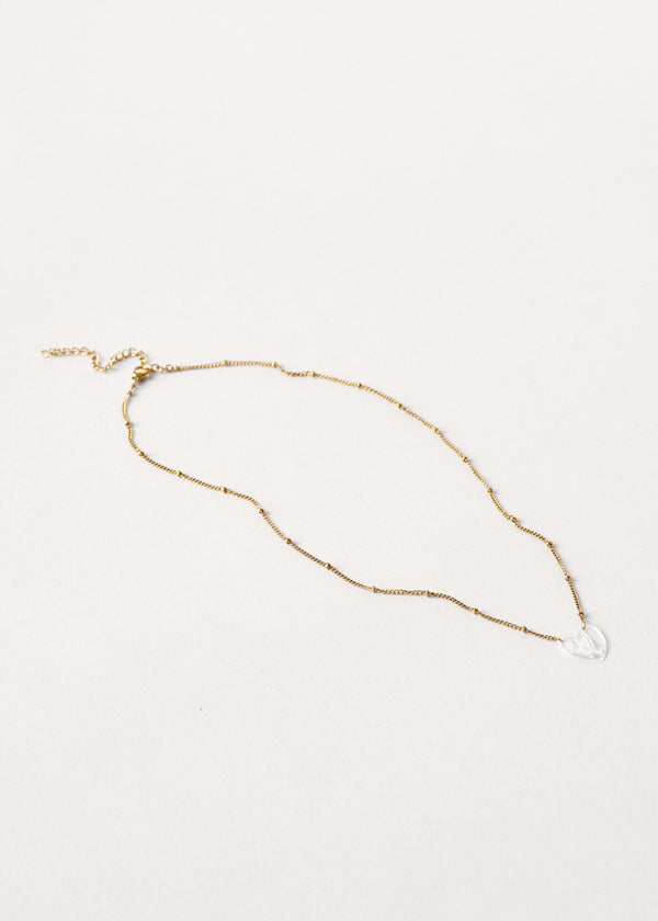 Gold minimal chain necklace with pearl heart pendant