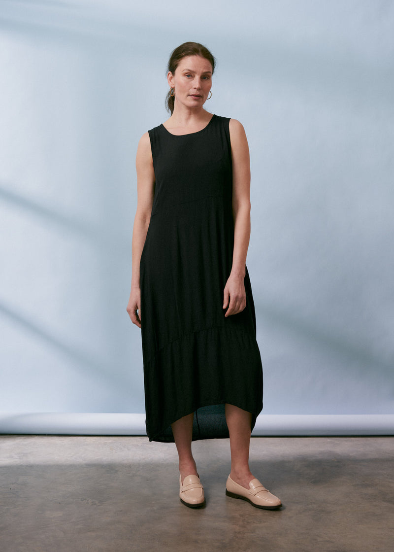 Black tulip skirt sleeveless dress