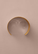 RIO HAMMERED BANGLE