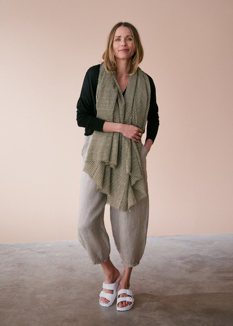 Khaki spot print scarf