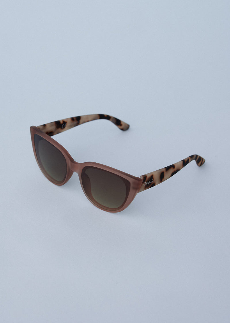 Brown cat eye tortoiseshell sunglasses