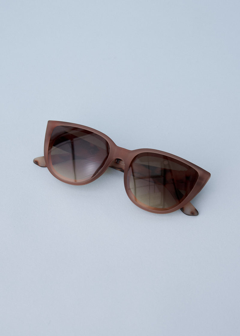 Brown cat eye tortoiseshell sunglasses