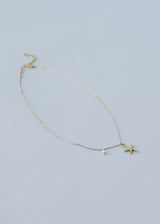 Simple chain necklace with starfish and pearl pendant