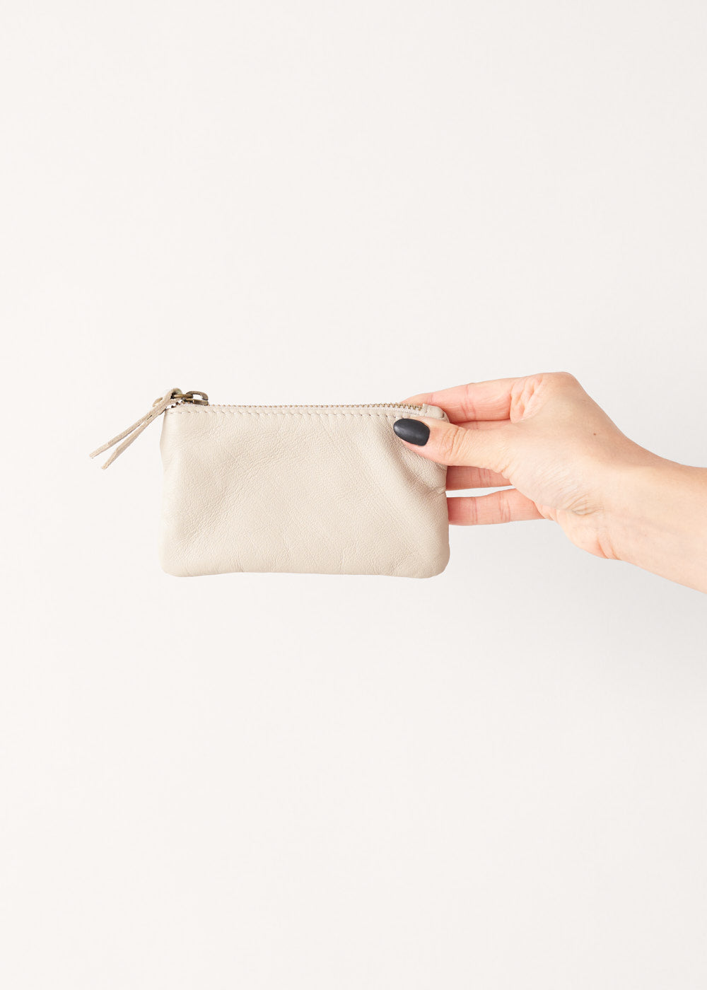 Suki Leather Purse - Off White | Accessories | BUSBY & FOX