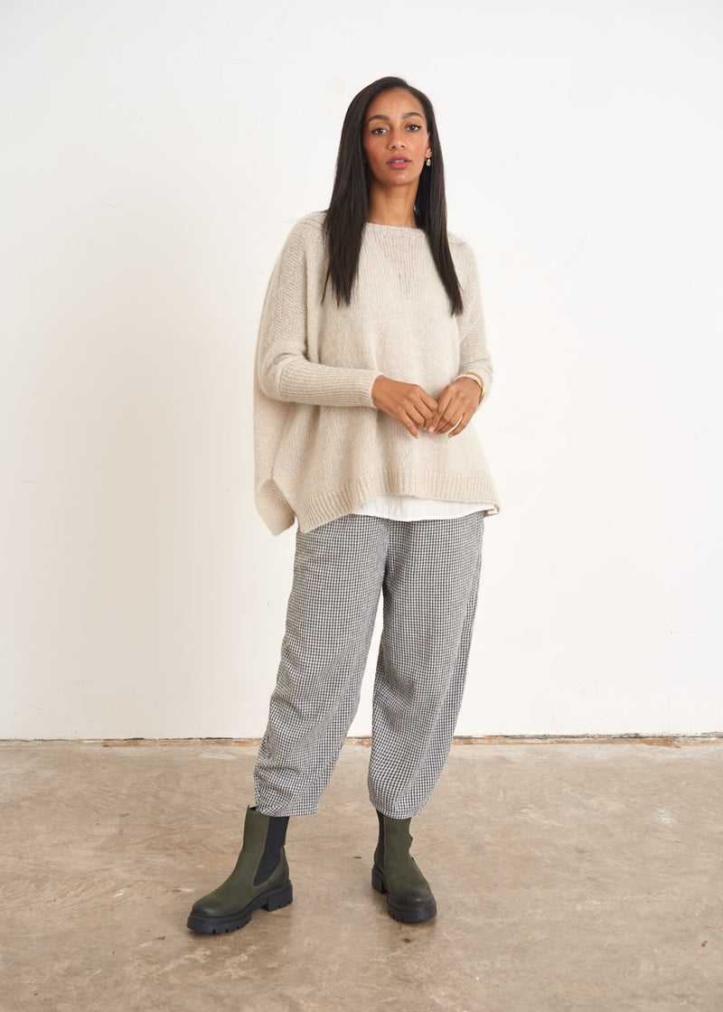 Light oatmeal swing sweater