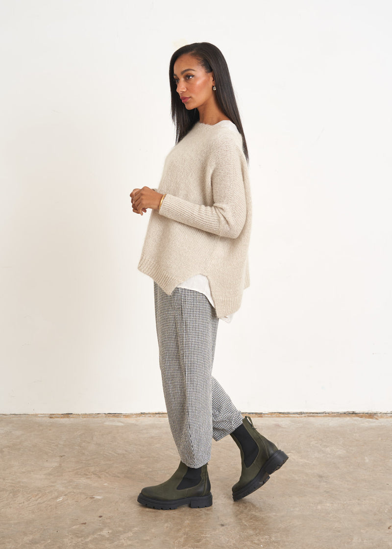 Light oatmeal swing sweater