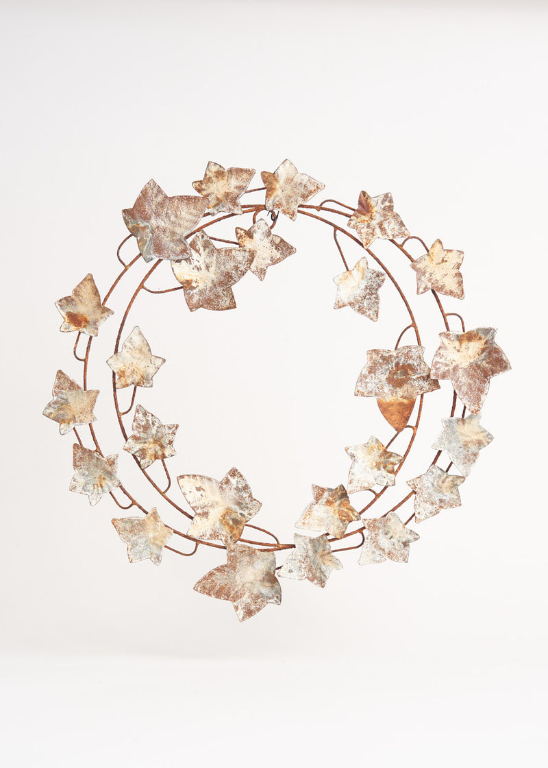 Vintage ivy wreath