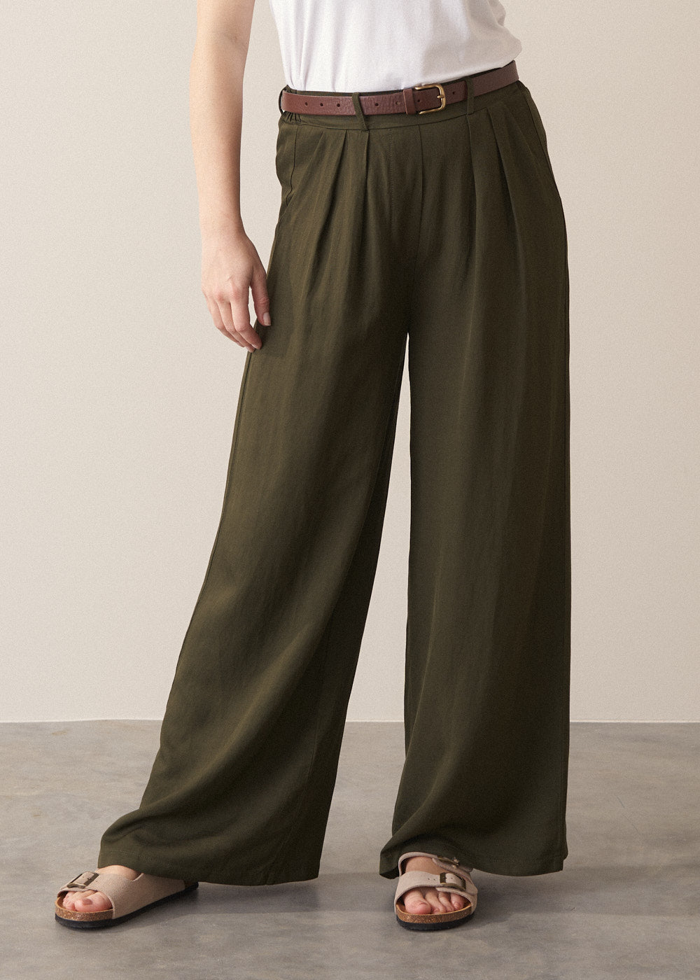 Hannah Wide Leg Trouser - Green | Bottoms – Busby & Fox
