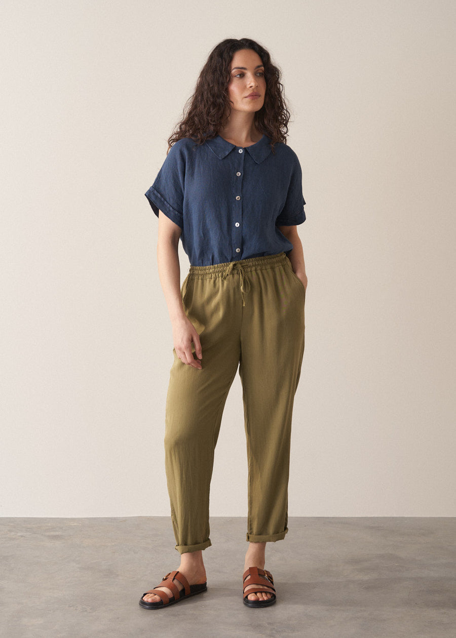 Layla Tapered Trouser - Olive | Bottoms – Busby & Fox