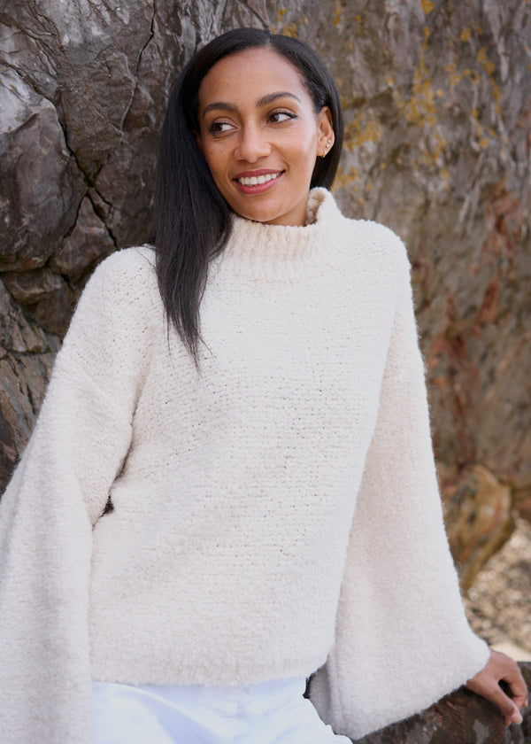 SUKI SWEATER
