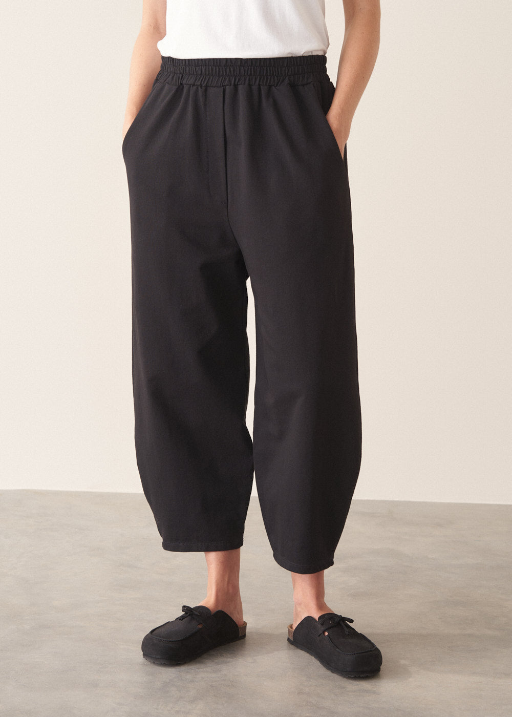Lolly Barrel Leg Jersey Trouser - Black | Bottoms – Busby & Fox