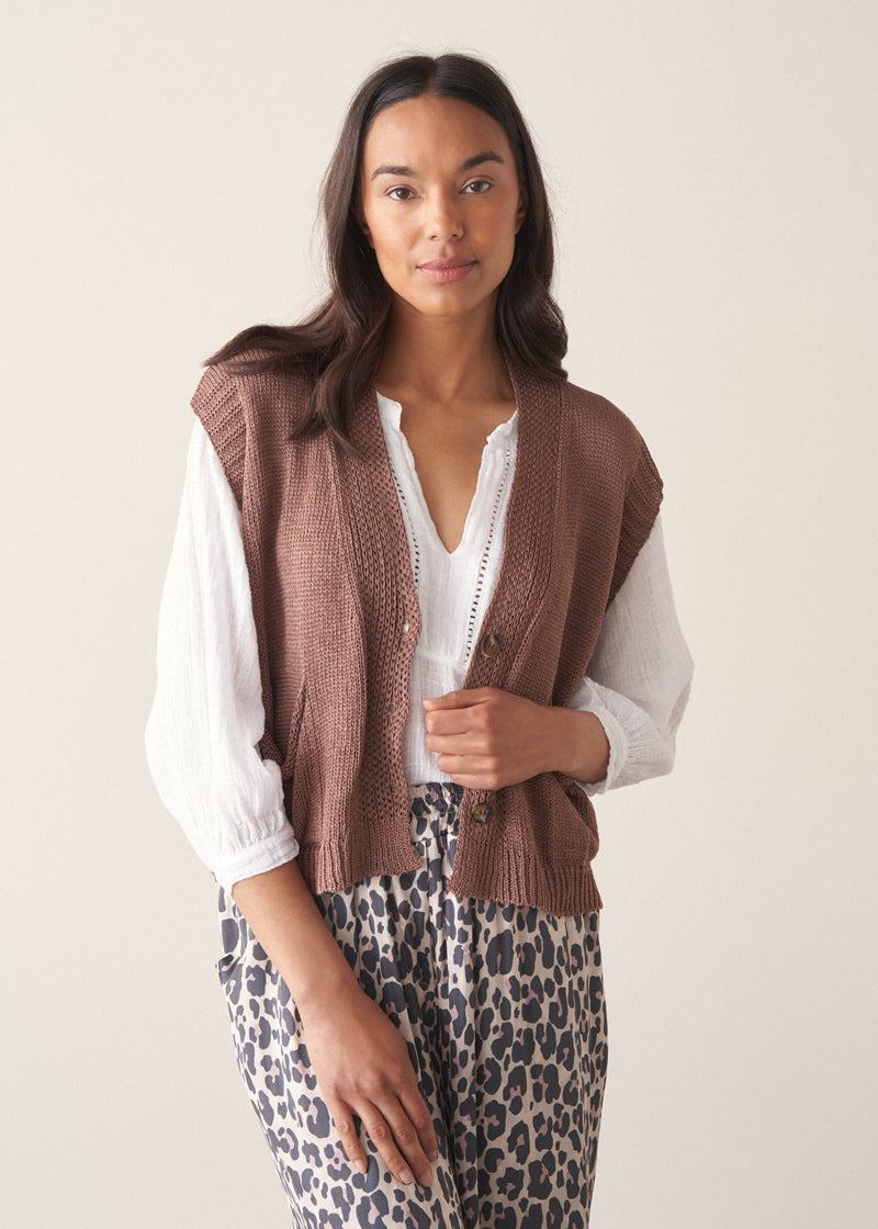 River Knitted Waistcoat - Brown | Knitwear – Busby & Fox