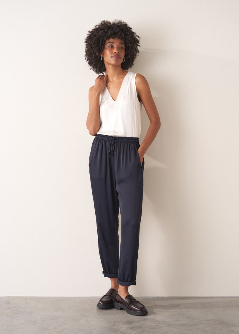 RORY SATIN TAPERED TROUSER