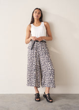 SAMIRA CROPPED LEOPARD TROUSER - OATMEAL