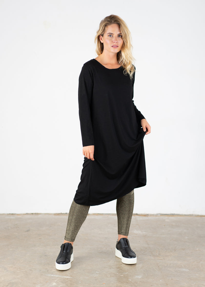 Black long sleeve tunic dress
